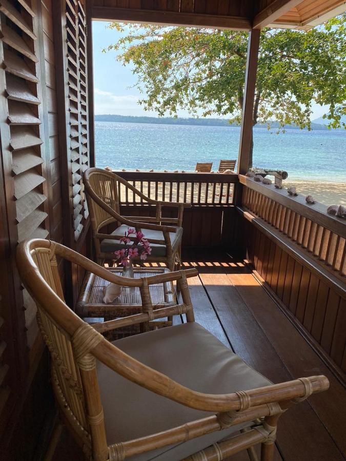 Hotel Bobocha Siladen à Bunaken Extérieur photo
